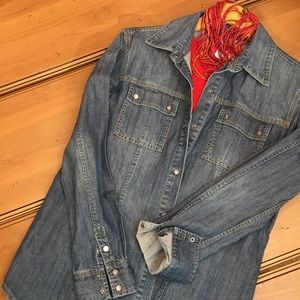 Tommy Hilfiger Denim Shirt. Size M.